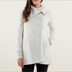 NOT SELLING, looking for Lululemon gratitude wrap